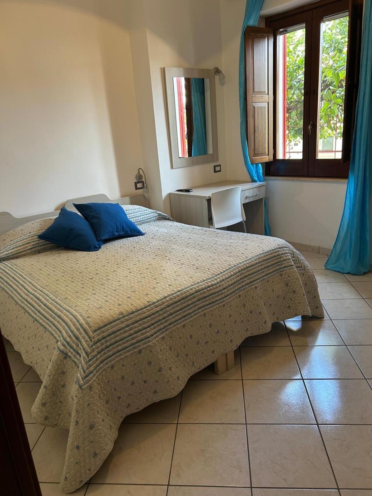 Casa Vacanze Gli Agrumi Агрополи Екстериор снимка