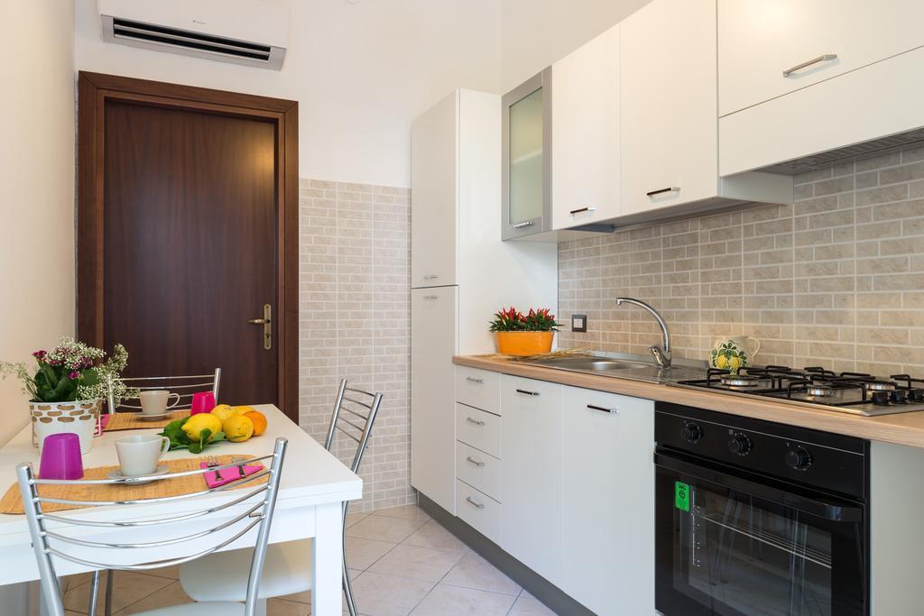 Casa Vacanze Gli Agrumi Apartment Агрополи Стая снимка